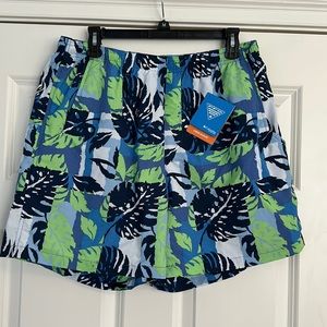 Columbia PFG Clearwater shorts trunks men’s Medium BNWT